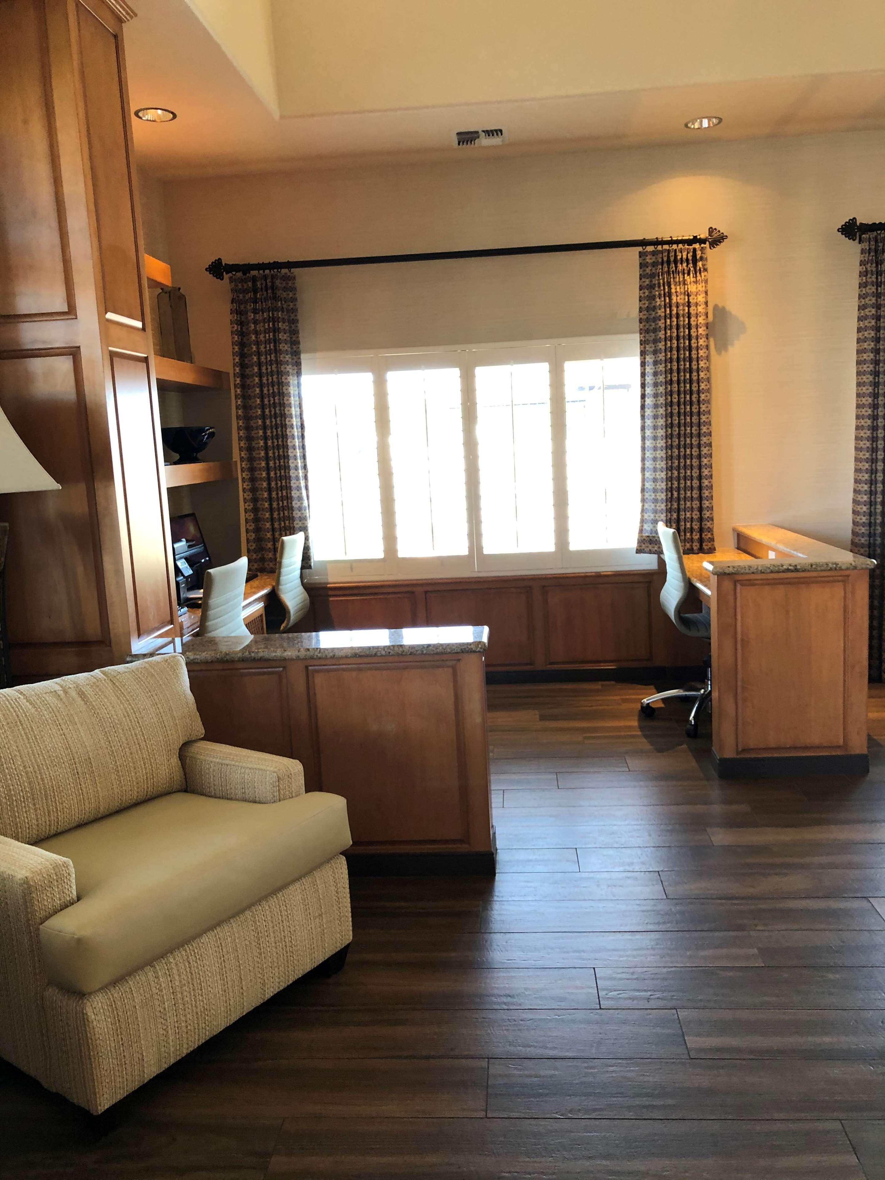 Best Western Plus A Wayfarer'S Inn & Suites Kingman Kültér fotó