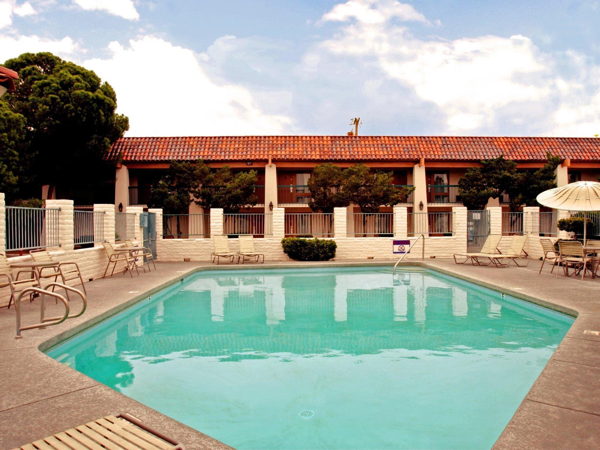 Best Western Plus A Wayfarer'S Inn & Suites Kingman Kültér fotó